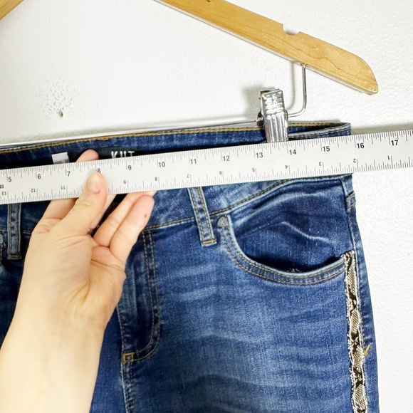 Kut from the Kloth Jeans Snake Print Side Stripe Ankle Skinny sz 8 - Picture 7 of 9